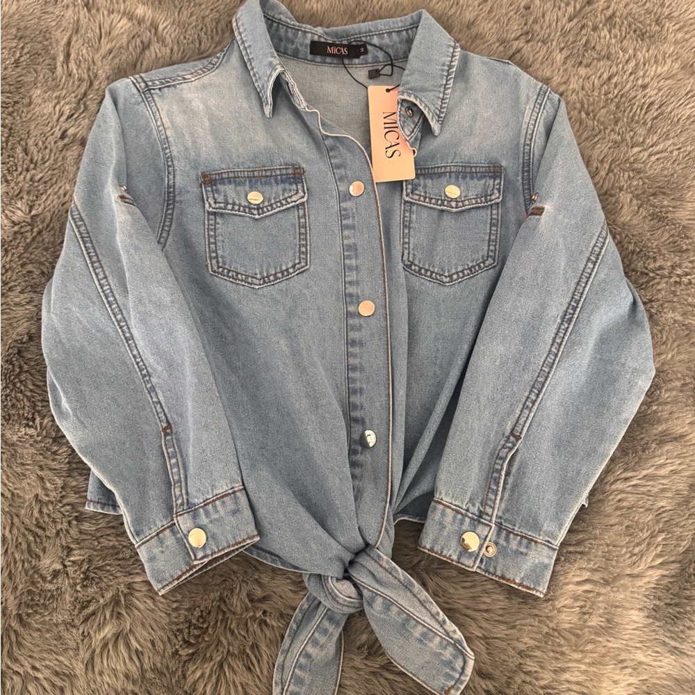 Micas Denim Snap Button Down Crop w/ Twist Tie